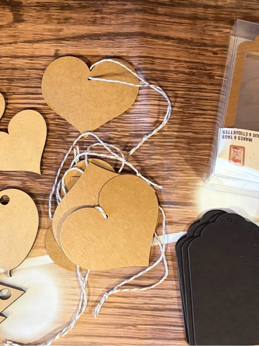 Kraft Heart Gift Tags with Twine - Brown